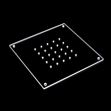 QPL71 B270 Plaque de verre Lentille carrée personnalisée avec trou 140 × 140 × 3 mm03